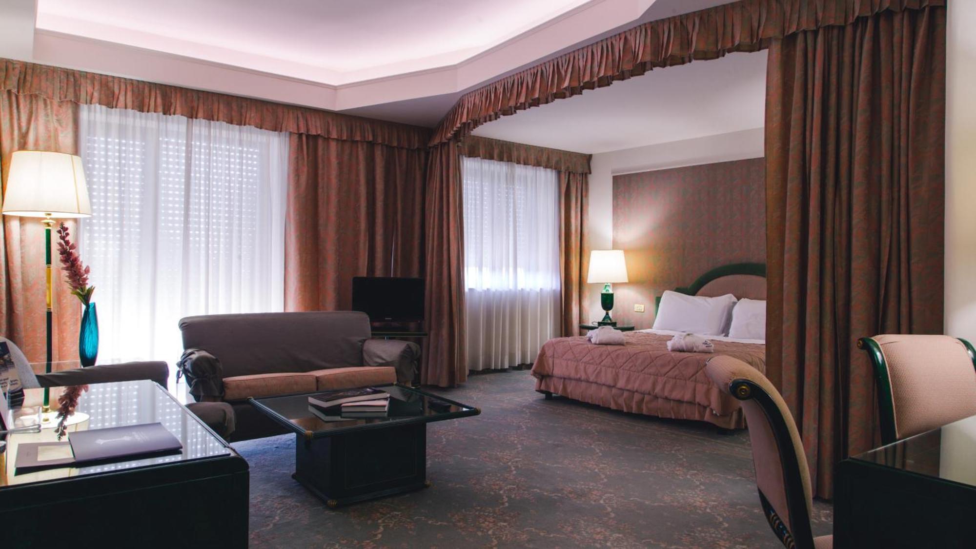 Executive Suite